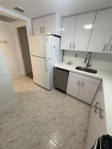 17560 Atlantic Boulevard Sunny Isles Beach FL 33160