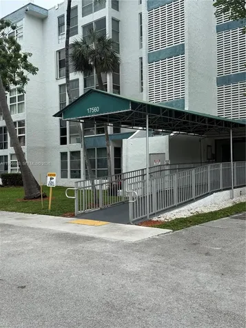 17560 Atlantic Boulevard Sunny Isles Beach FL 33160