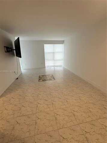 17560 Atlantic Boulevard Sunny Isles Beach FL 33160