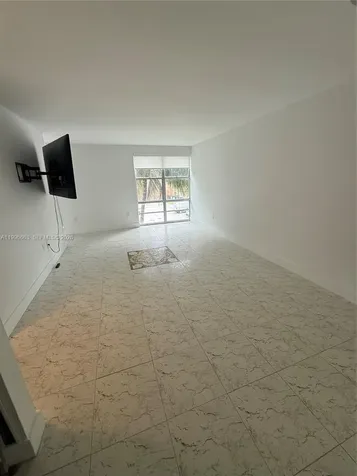 17560 Atlantic Boulevard Sunny Isles Beach FL 33160