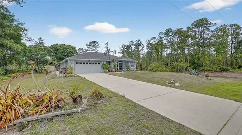 1111 Louis Avenue Lehigh Acres FL 33972