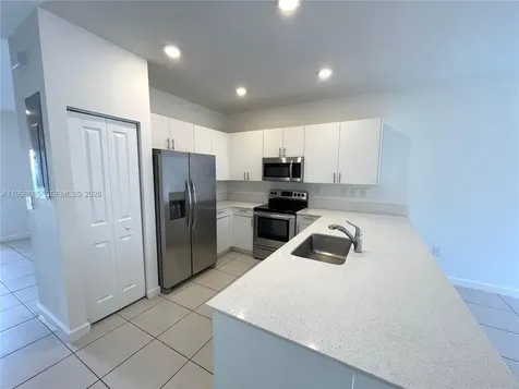 23269 SW 129th Path Miami FL 33170