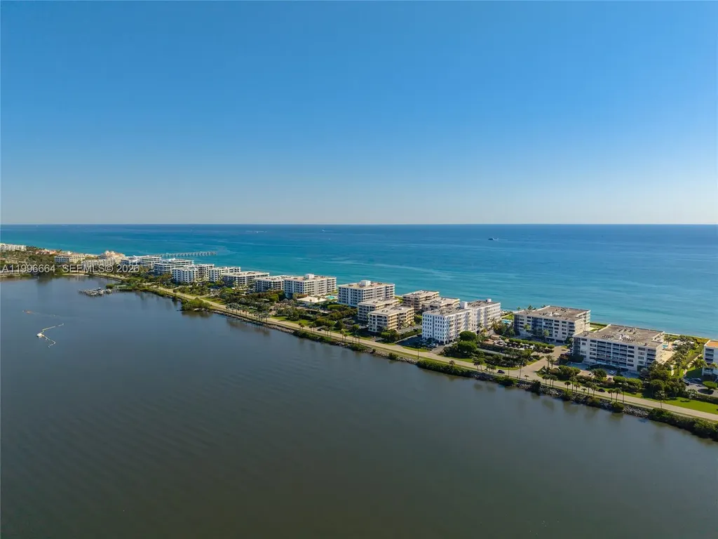 3300 S Ocean Boulevard Palm Beach FL 33480
