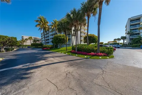 3300 S Ocean Boulevard Palm Beach FL 33480