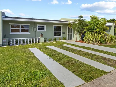 10017 SW 23rd Terrace Miami FL 33165