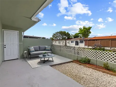 10017 SW 23rd Terrace Miami FL 33165