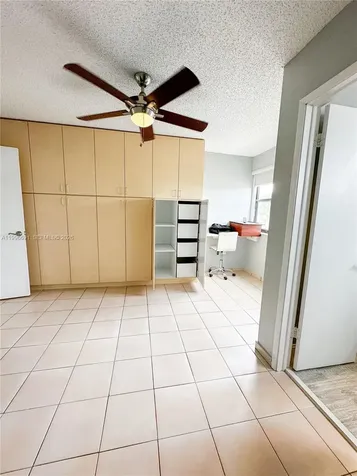 10000 NW 9th St Circle Miami FL 33172