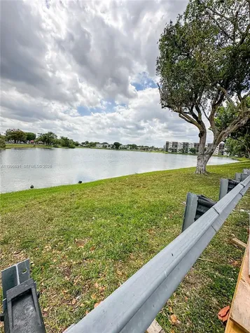 10000 NW 9th St Circle Miami FL 33172