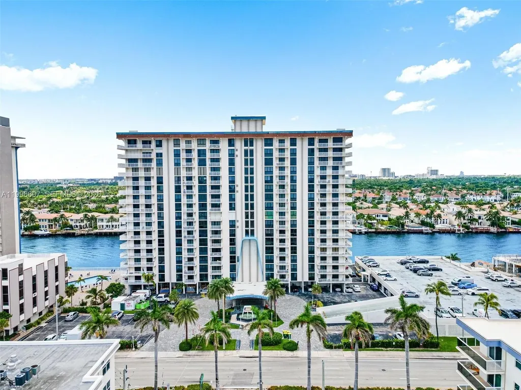 1500 S Ocean Drive Hollywood FL 33019
