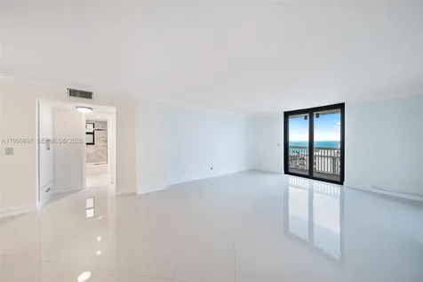 1500 S Ocean Drive Hollywood FL 33019