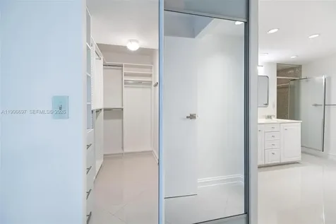 1500 S Ocean Drive Hollywood FL 33019