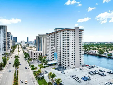 1500 S Ocean Drive Hollywood FL 33019