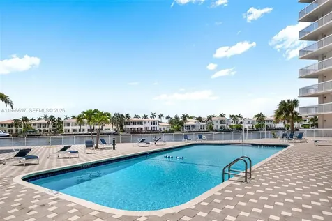 1500 S Ocean Drive Hollywood FL 33019