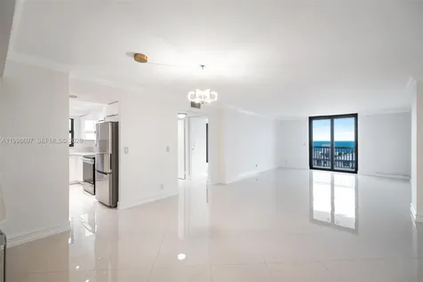 1500 S Ocean Drive Hollywood FL 33019