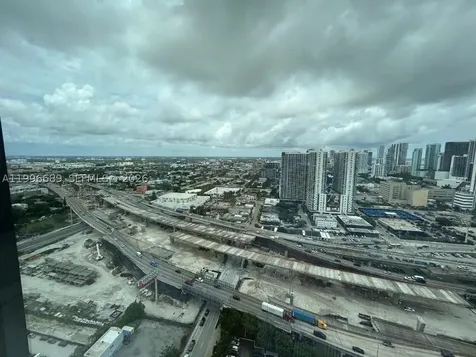 20 NE 11 Street Miami FL 33132