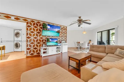 6755 W Broward Boulevard Plantation FL 33317