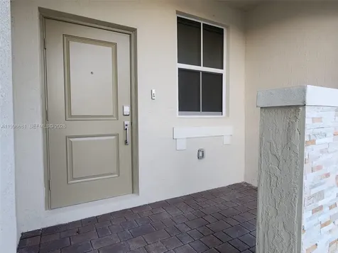2429 SE 28 Drive Homestead FL 33035