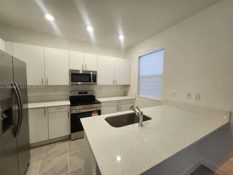 2429 SE 28 Drive Homestead FL 33035