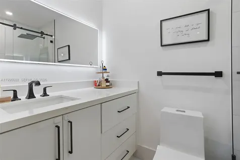 12811 SW 9th Place Davie FL 33325
