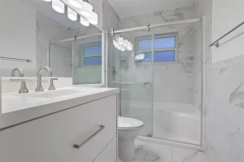 12811 SW 9th Place Davie FL 33325
