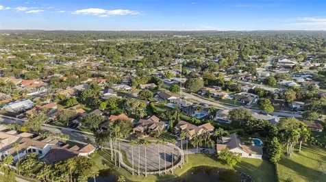 12811 SW 9th Place Davie FL 33325