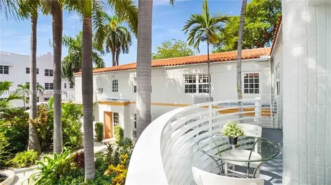 439 15th Street Miami Beach FL 33139