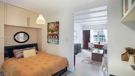 439 15th Street Miami Beach FL 33139