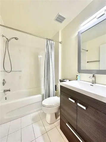10679 SW 6th Street Pembroke Pines FL 33025