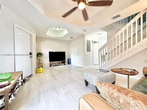 10679 SW 6th Street Pembroke Pines FL 33025