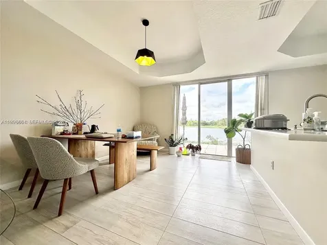 10679 SW 6th Street Pembroke Pines FL 33025