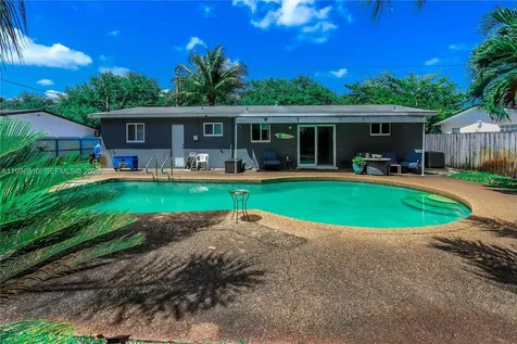 401 N 72nd Avenue Hollywood FL 33024