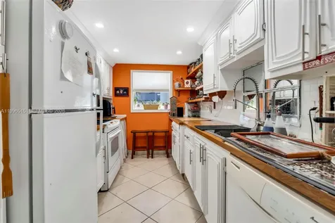 2300 SW 22nd Avenue Delray Beach FL 33445