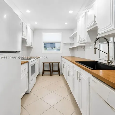 2300 SW 22nd Avenue Delray Beach FL 33445