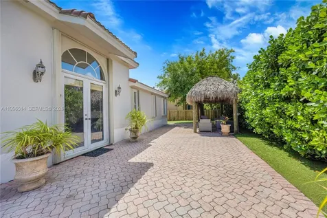 16000 SW 91st Court Palmetto Bay FL 33157