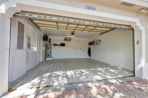 16000 SW 91st Court Palmetto Bay FL 33157