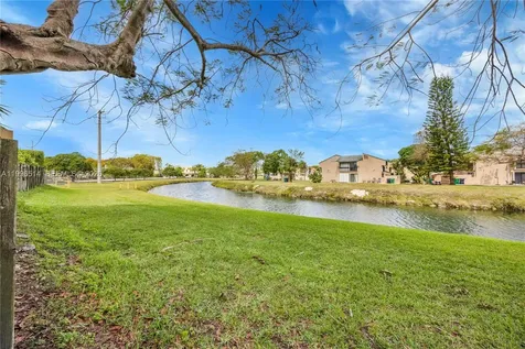 16000 SW 91st Court Palmetto Bay FL 33157