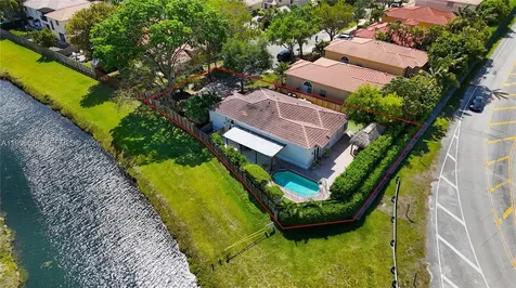 16000 SW 91st Court Palmetto Bay FL 33157
