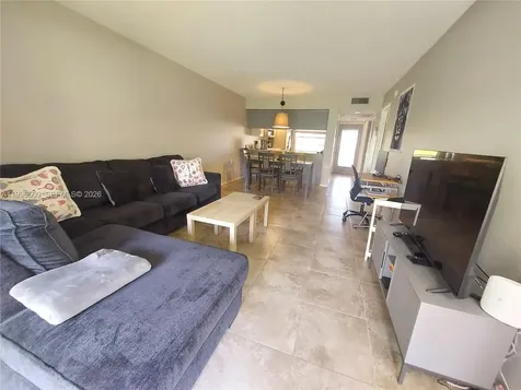 2703 Nassau Bend Coconut Creek FL 33066