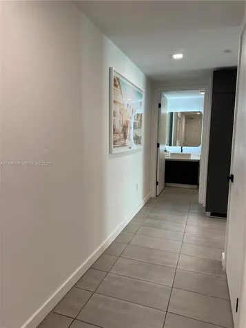 227 NE 2nd Street Miami FL 33132