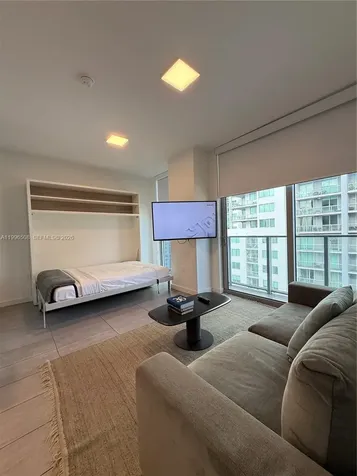 227 NE 2nd Street Miami FL 33132