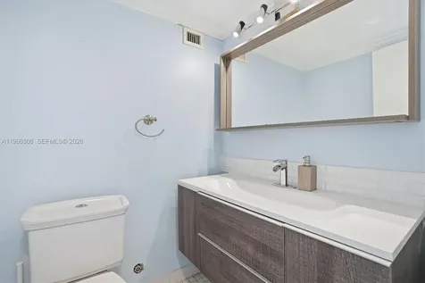 8233 Harding Avenue Miami Beach FL 33141