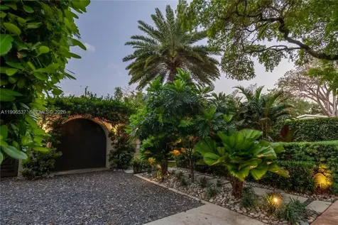 231 Fluvia Avenue Coral Gables FL 33134