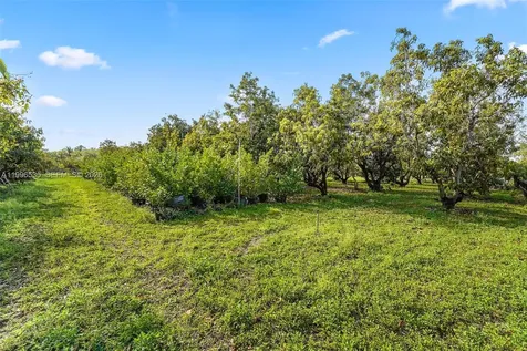 15001 SW 256th Street Homestead FL 33032