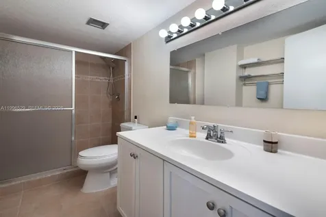 3161 S Ocean Drive Hallandale Beach FL 33009