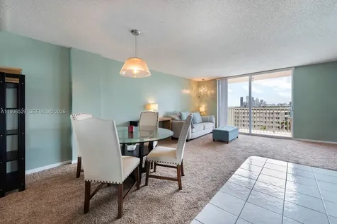 3161 S Ocean Drive Hallandale Beach FL 33009