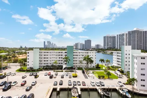 3161 S Ocean Drive Hallandale Beach FL 33009