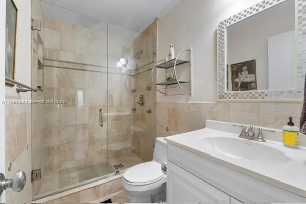6259 Bay Club Drive Fort Lauderdale FL 33308