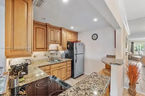 6259 Bay Club Drive Fort Lauderdale FL 33308