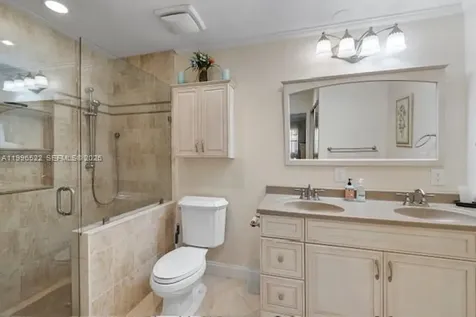 6259 Bay Club Drive Fort Lauderdale FL 33308