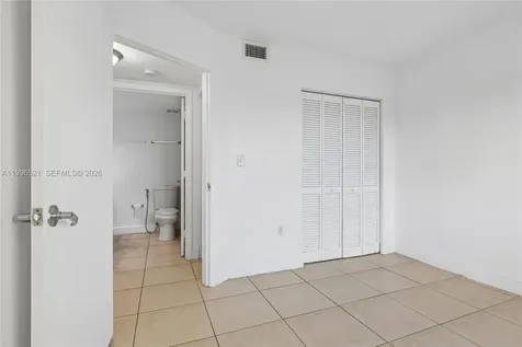 4137 Stirling Road Dania Beach FL 33314